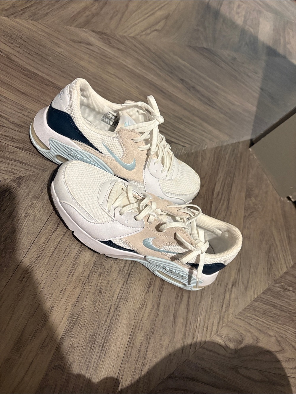 Nike Cream, Light Blue and Navy Air Max